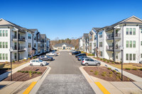 1700-red-grove-int3045