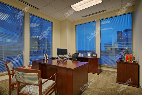 200-s-tryon-09