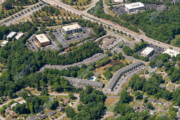ivy-lakeside-air-8766
