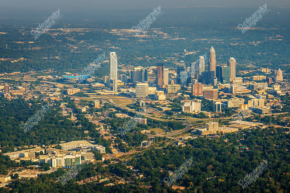 charlotte-uptown-100513-04