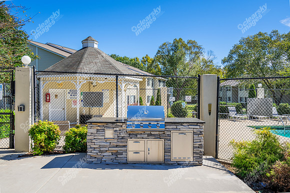 130-w-crescent-ext29486