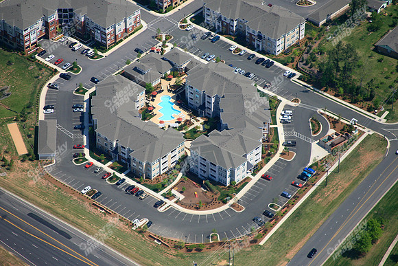 southern-oaks-apts-041710-76