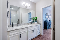 1700-red-grove-int1235