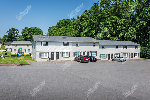 526-carl-ext0026