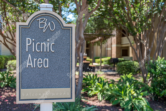 balcones-woods-apts-9744