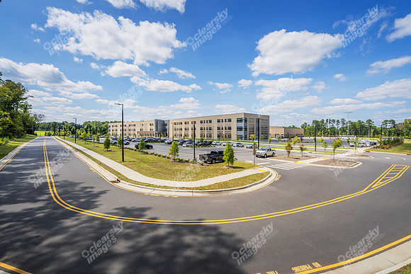 4616-n-roxboro-ext13723