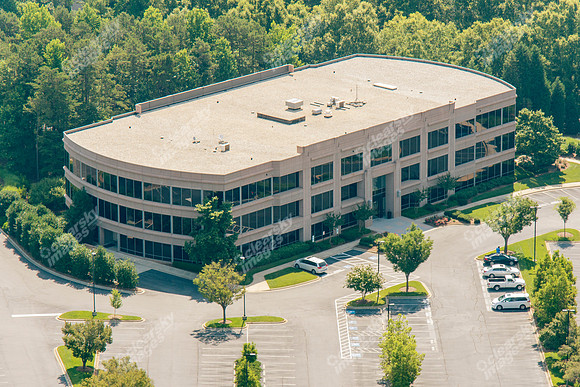 lakepointe-business-park-460