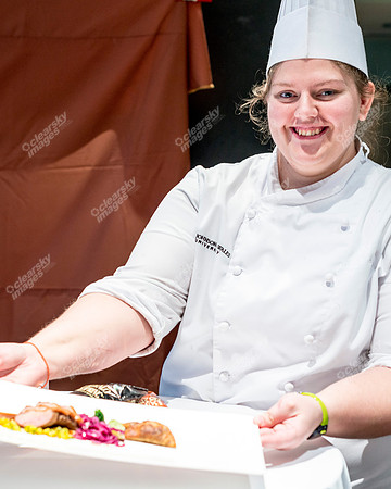 Kate-Hopkins-With-Recipe