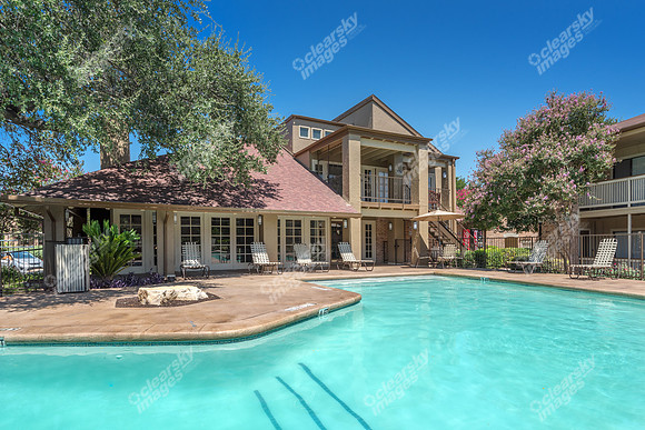 balcones-woods-apts-9556