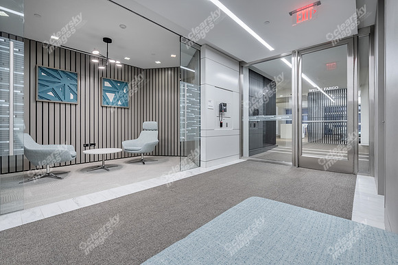 500-s-tryon-int5225-HDR