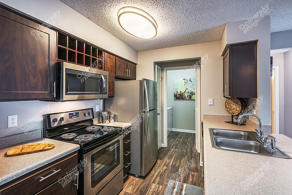bridges-chapel-hill-int-6410