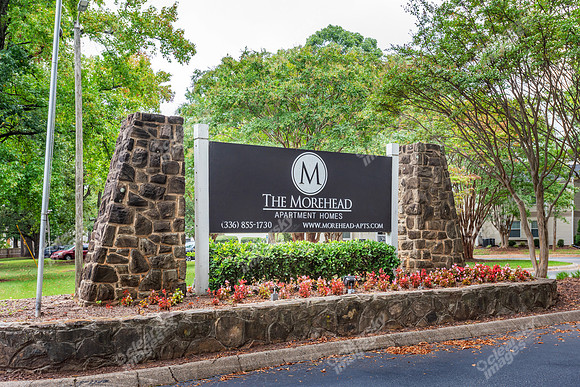 5518-w-market-ext0278