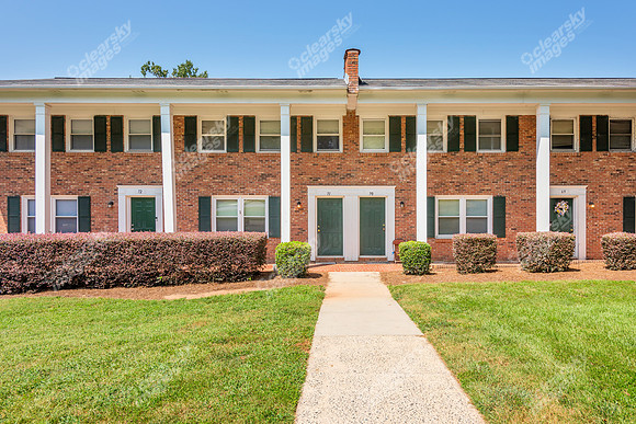 1701-hudson-ext6830
