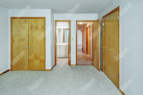 1500-emerald-int2206