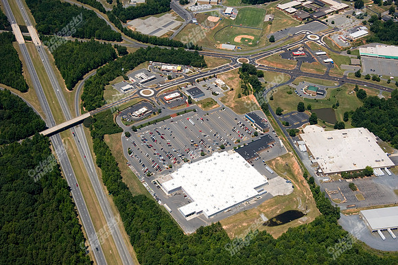 randleman-shopping-air-0711-377