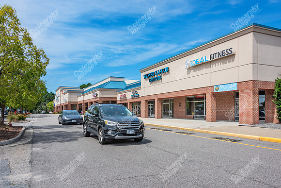 1822-republic-ext5473