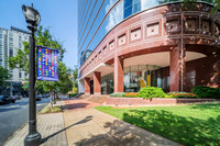1349-w-peachtree-ext2687
