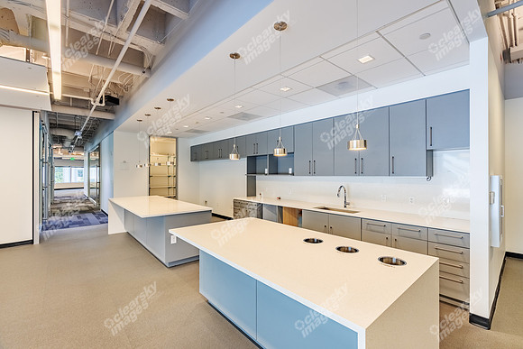 1349-w-peachtree-int1357