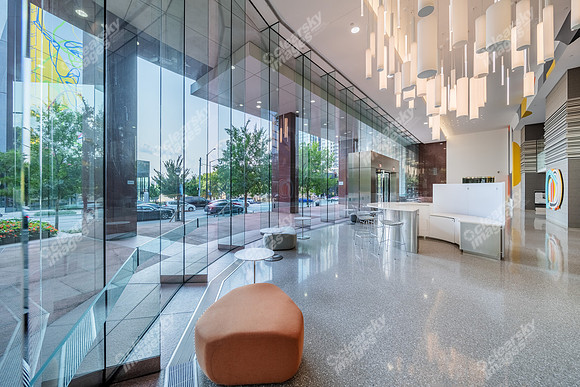 1349-w-peachtree-int1797