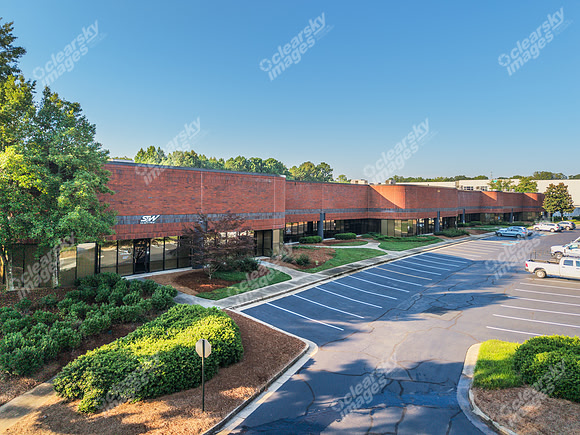 1740-corporate-drn1079