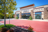 12300-w-broad-ext-1257