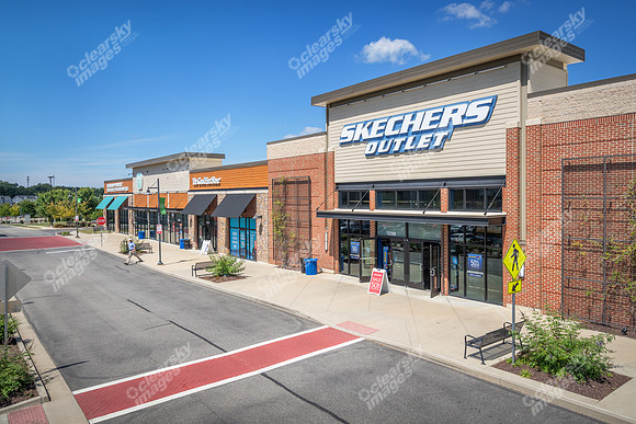 12300-w-broad-ext-1713