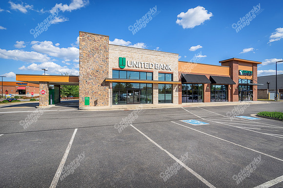 12300-w-broad-ext-2490