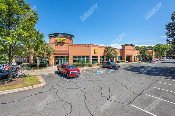 9129-monroe-portfolio-ext7482