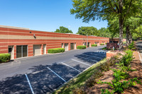 9303-monroe-portfolio-ext7563