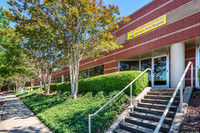 9307-monroe-portfolio-ext7605