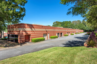 9307-monroe-portfolio-ext7620