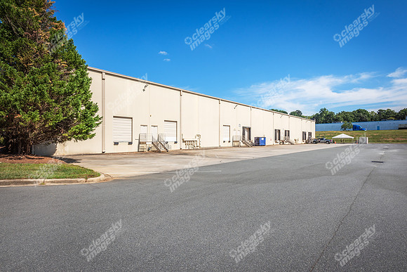 9535-monroe-portfolio-ext7779