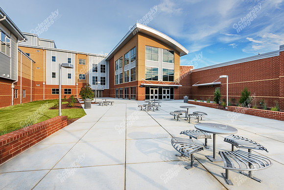south-garner-hs-ext-5474