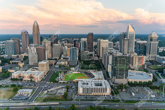 tryon-park-hotel-air8409