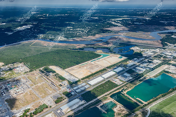 3940-hwy-421-air4492