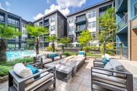2509 N Davidson