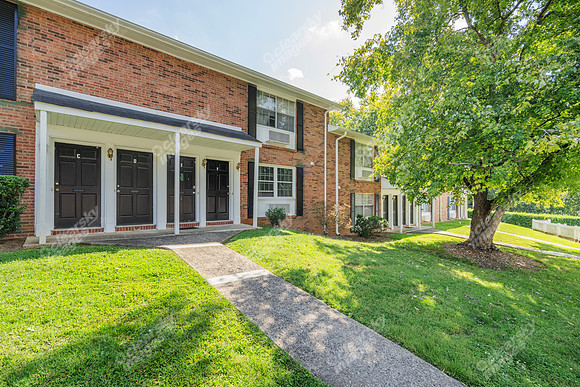 1024-ashwood-ext0716