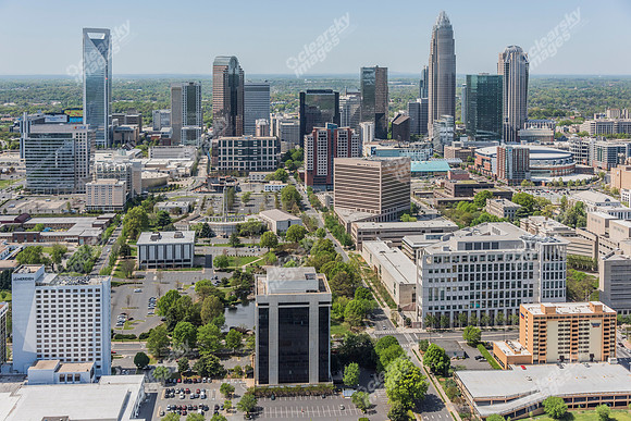 charlotte-uptown-cbd-041115-3789