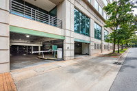 901 W Trade