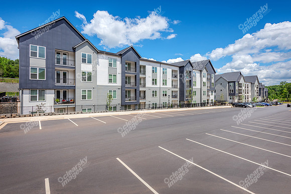 5200-oxford-ext8906