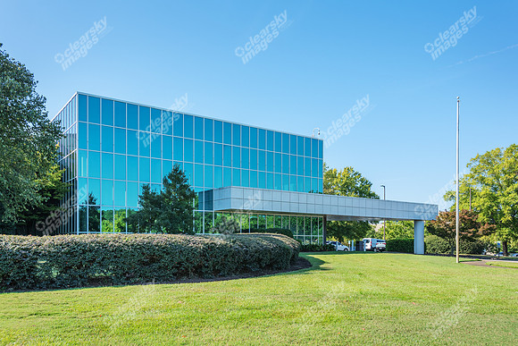 1200-colonial-ext8660