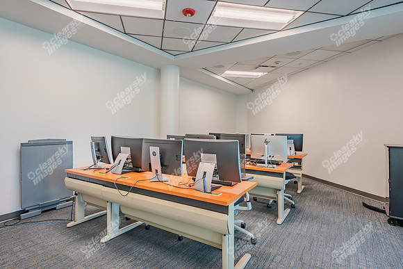 1200-colonial-int8885