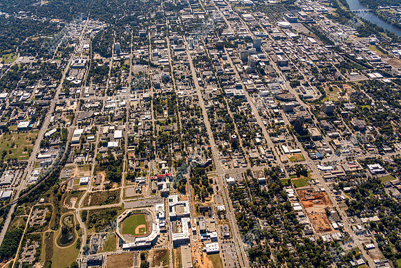 columbia-cbd-102425-air6466