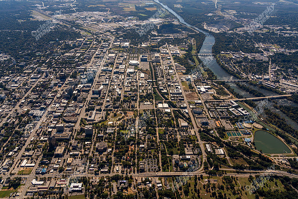 columbia-cbd-102425-air6474