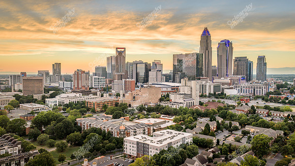 charlotte-skyline-drn0018