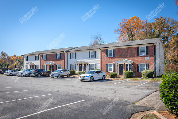 2295-pineview-ext1449