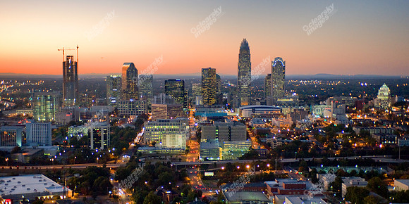 Charlotte_CBD_103008_3061