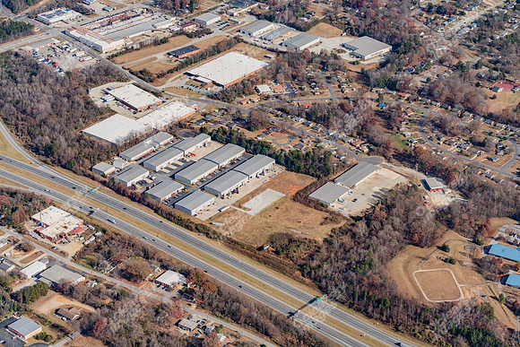 300-habersham-air8423