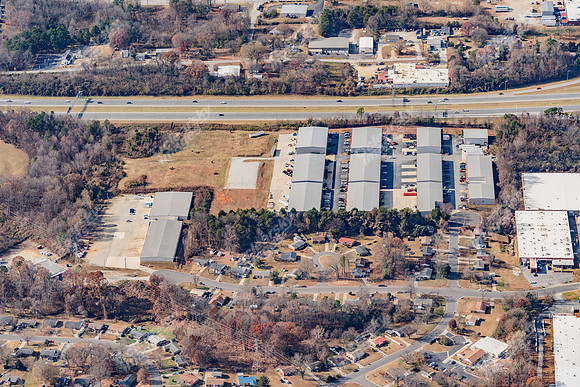 300-habersham-air8459