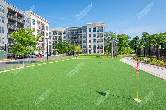 536-w-tremont-ext2966